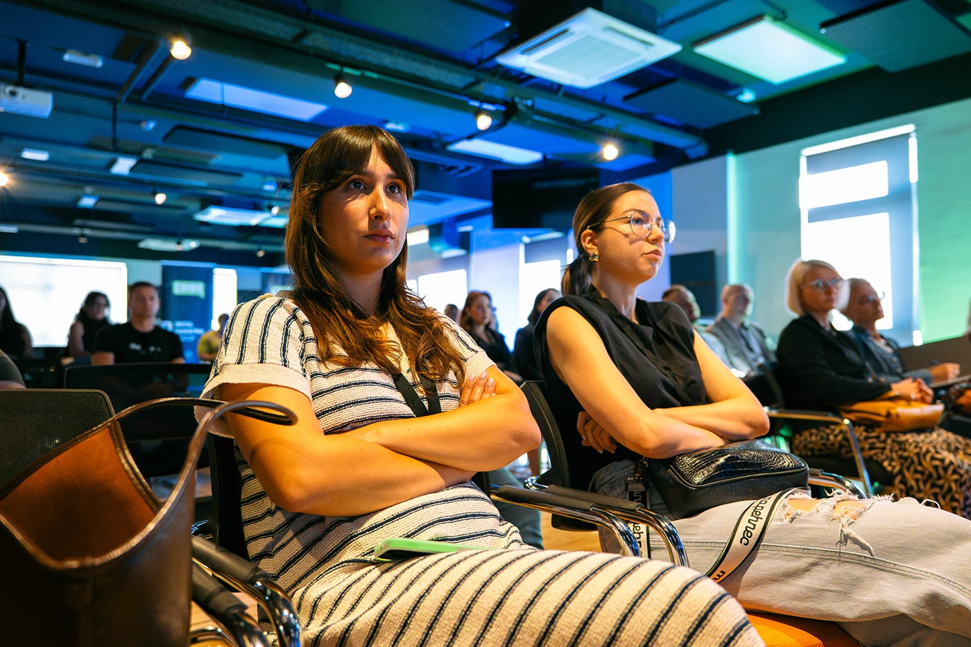 DMM - Conference — 13